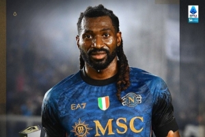 头槌制胜！意甲官方：安古伊萨当选那不勒斯vs莱切全场最佳