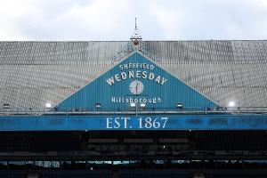 邮报:前纽卡老板阿什利正密切关注英冠球队谢周三,可能有意收购 邮报:前纽卡老板阿什利正密切关注英冠球队谢周三,可能有意收购